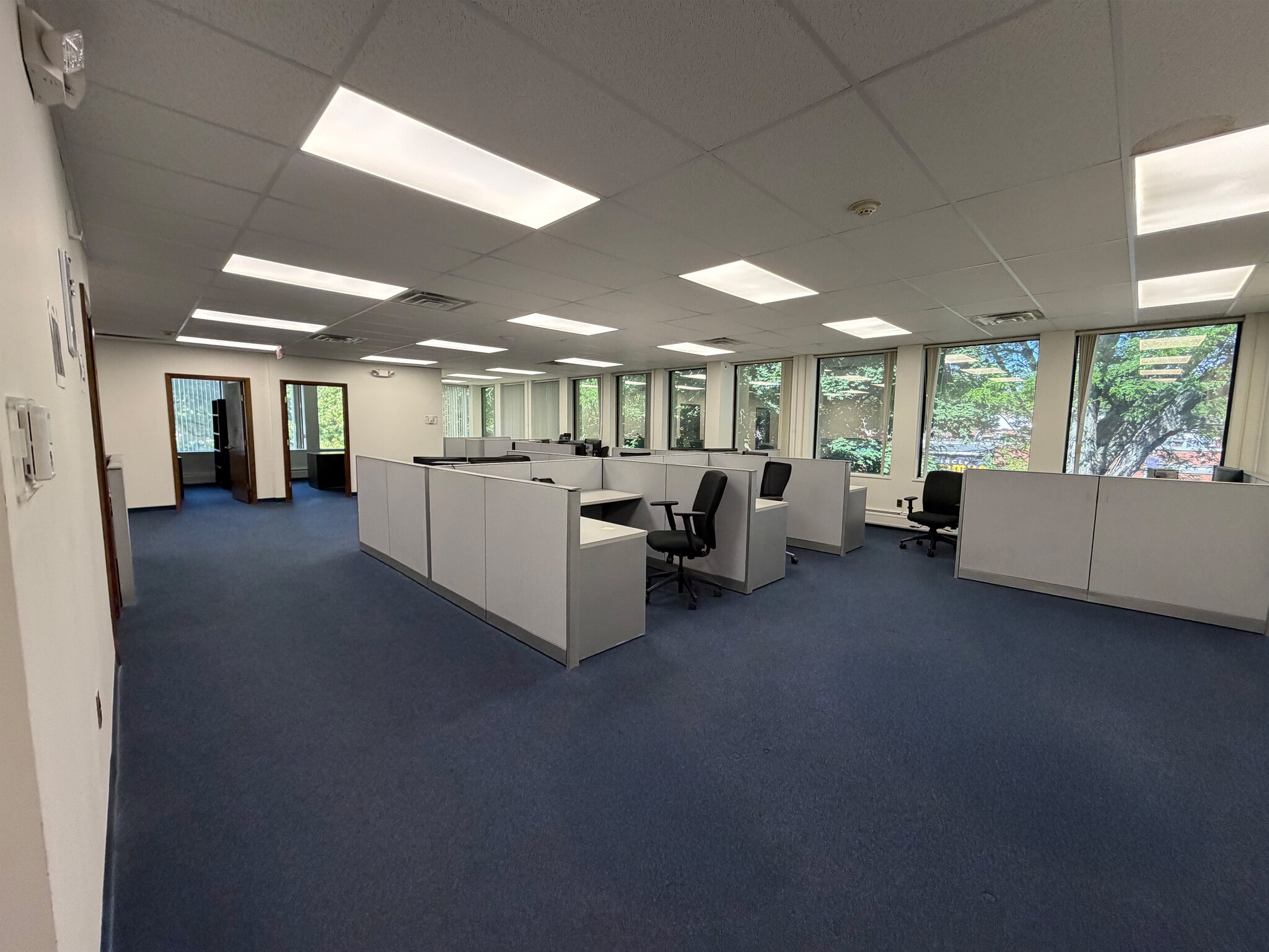 300 Knickerbocker Rd, Cresskill, NJ à louer Photo intérieure– Image 1 sur 7