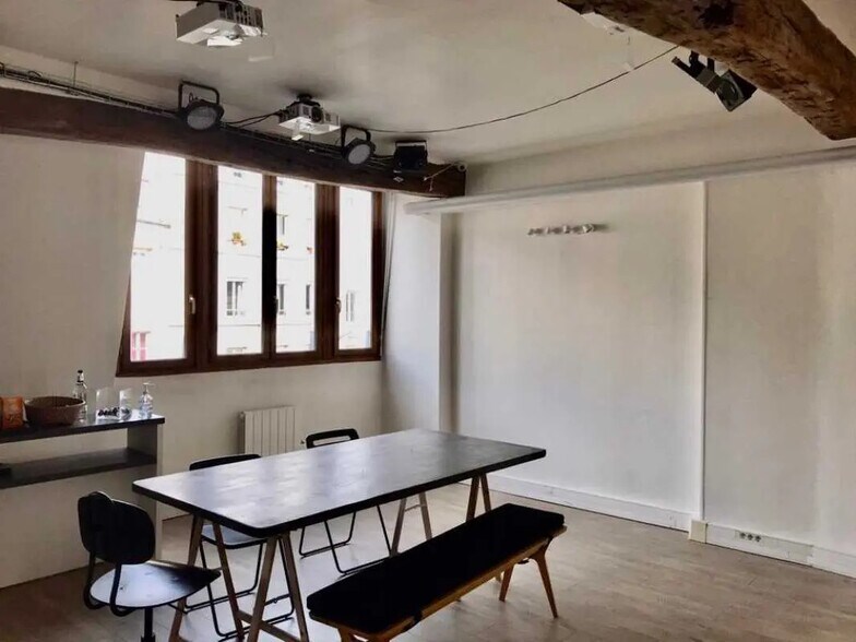 Bureau dans Paris à louer - Photo de l’immeuble – Image 1 sur 4