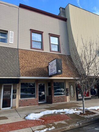 Plus de détails pour 107 N Main St, Monticello, IN - Local commercial à louer