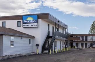 Plus de détails pour 109 16th St, Wheatland, WY - Hôtellerie à vendre