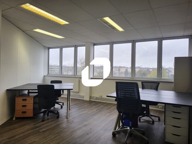 Bureau dans Châtenay-Malabry à vendre Photo intérieure– Image 1 sur 7