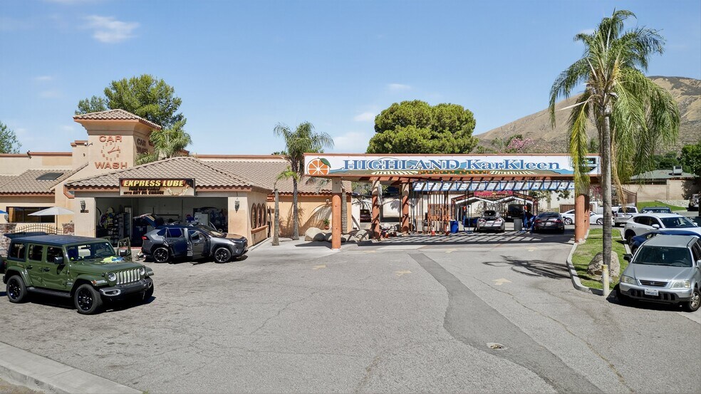 3706 Highland Ave, Highland, CA à vendre - Photo de l’immeuble – Image 2 sur 30
