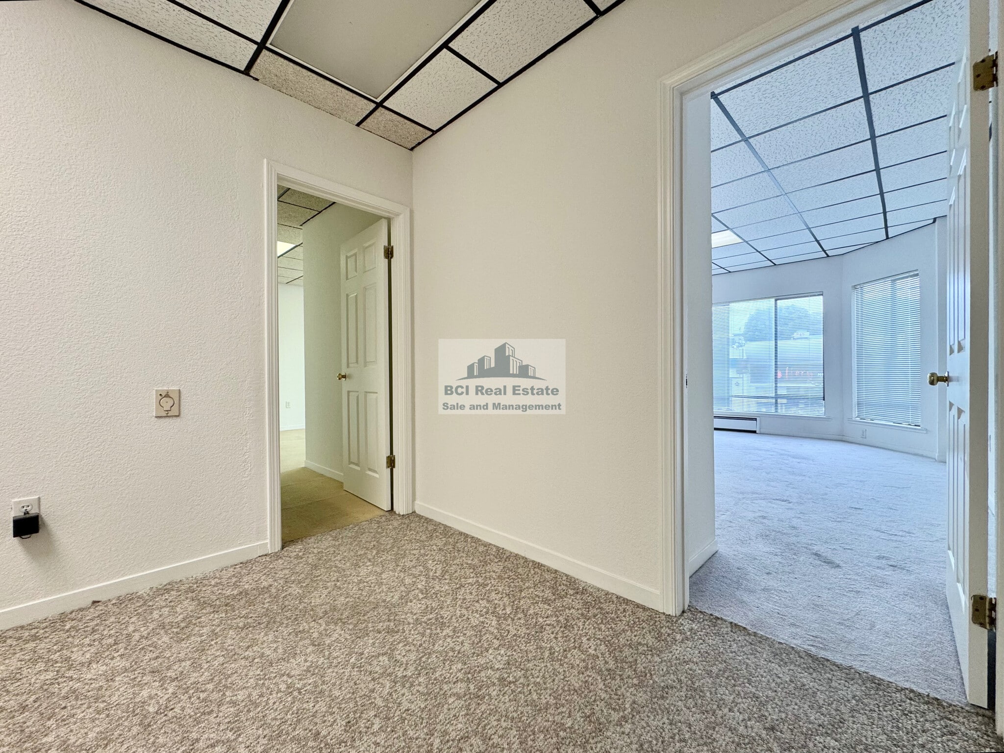 2340-2380 Irving St, San Francisco, CA à louer Photo intérieure– Image 1 sur 2
