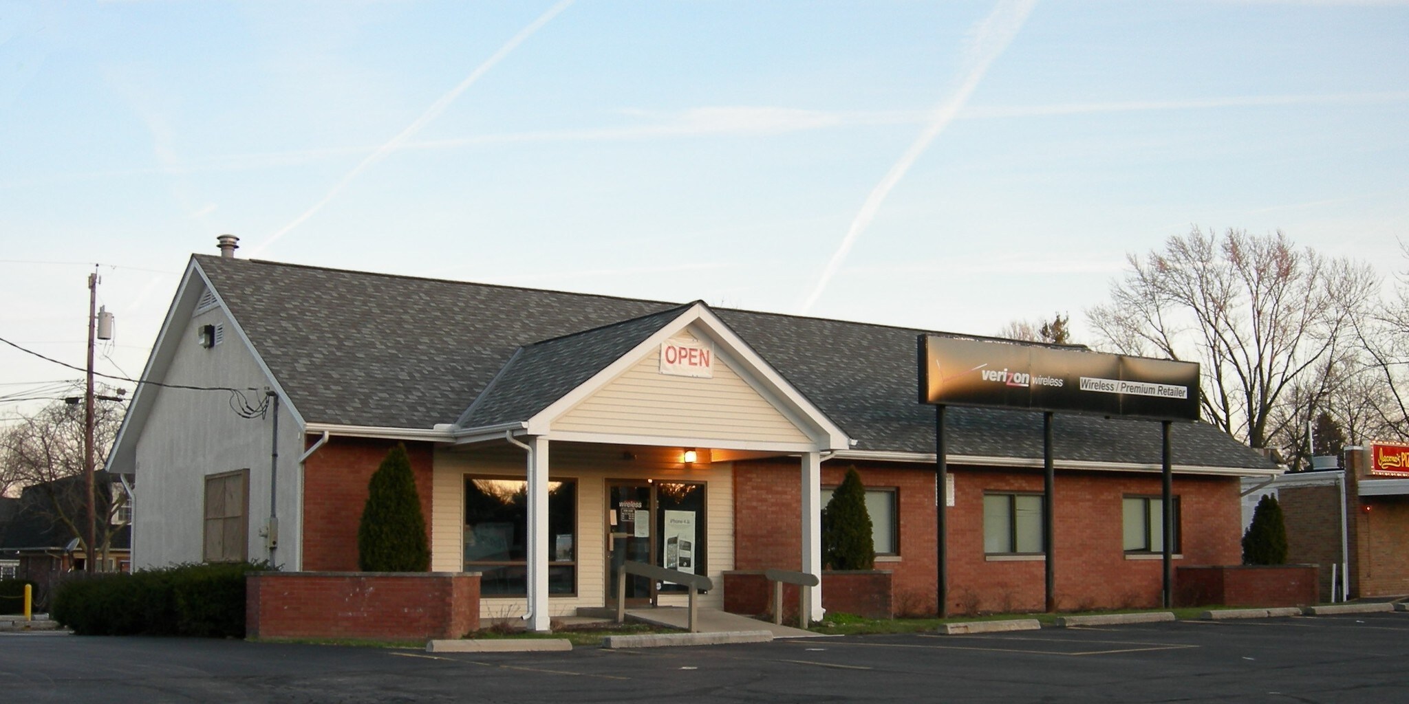 4460 Kenny Rd, Columbus, OH à vendre Photo principale– Image 1 sur 6