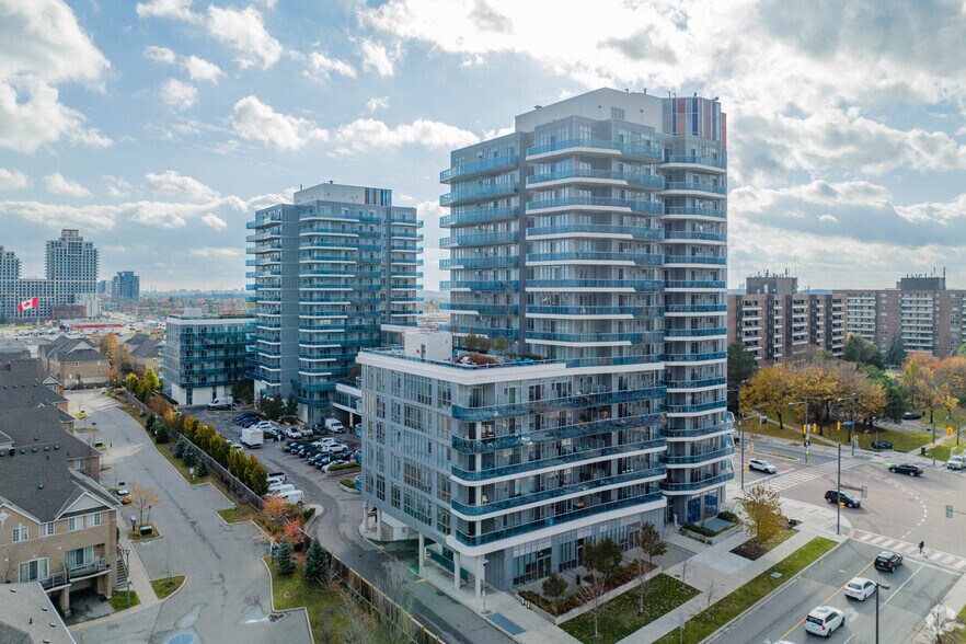 9471 Yonge St, Richmond Hill, ON à louer - Photo principale – Image 1 sur 11