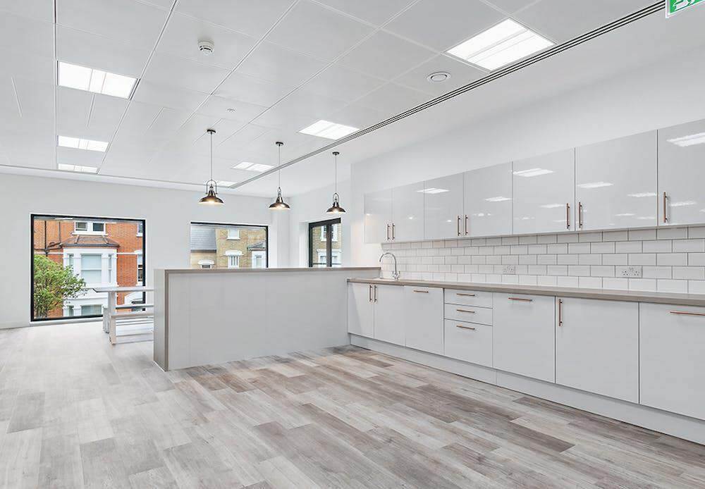 174 Hammersmith Rd, Londres à louer Photo intérieure– Image 1 sur 6