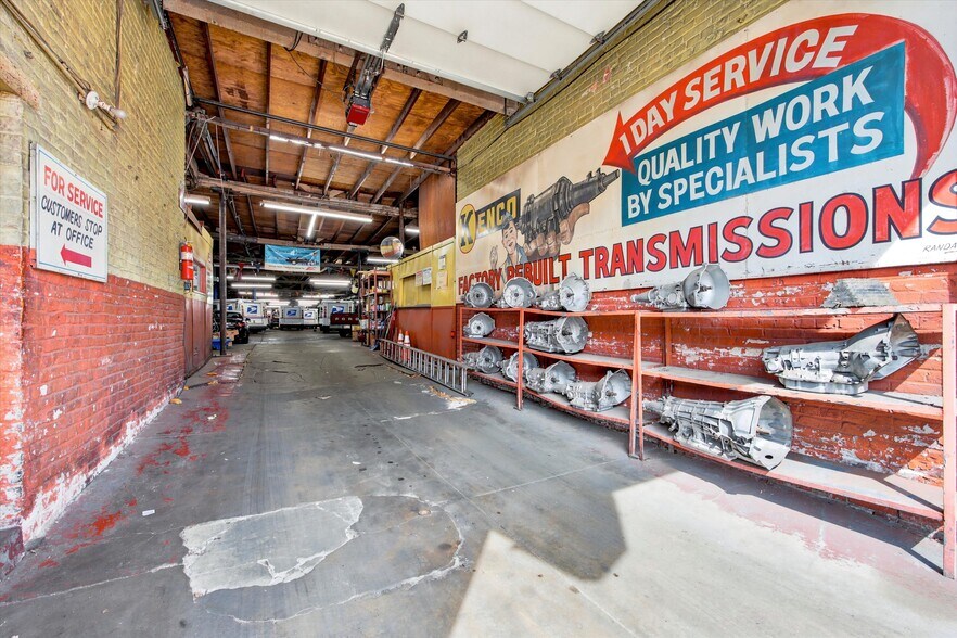 4515-4525 Lancaster ave, Philadelphia, PA à vendre - Photo de l’immeuble – Image 3 sur 16
