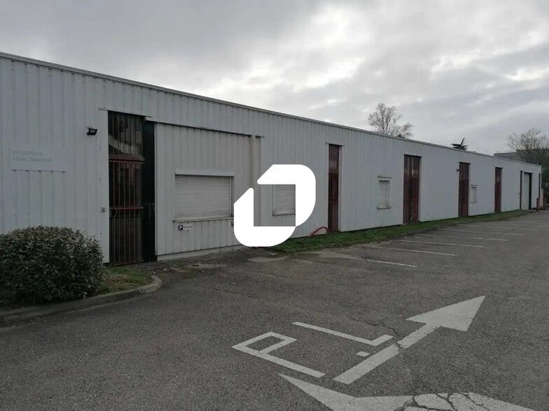 54 Avenue De L'Industrie, Rillieux-la-Pape à louer - Photo de l’immeuble – Image 3 sur 20