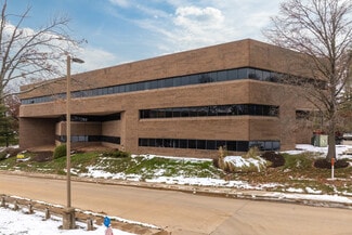 Plus de détails pour 12125 Woodcrest Executive Dr, Saint Louis, MO - Bureau à louer