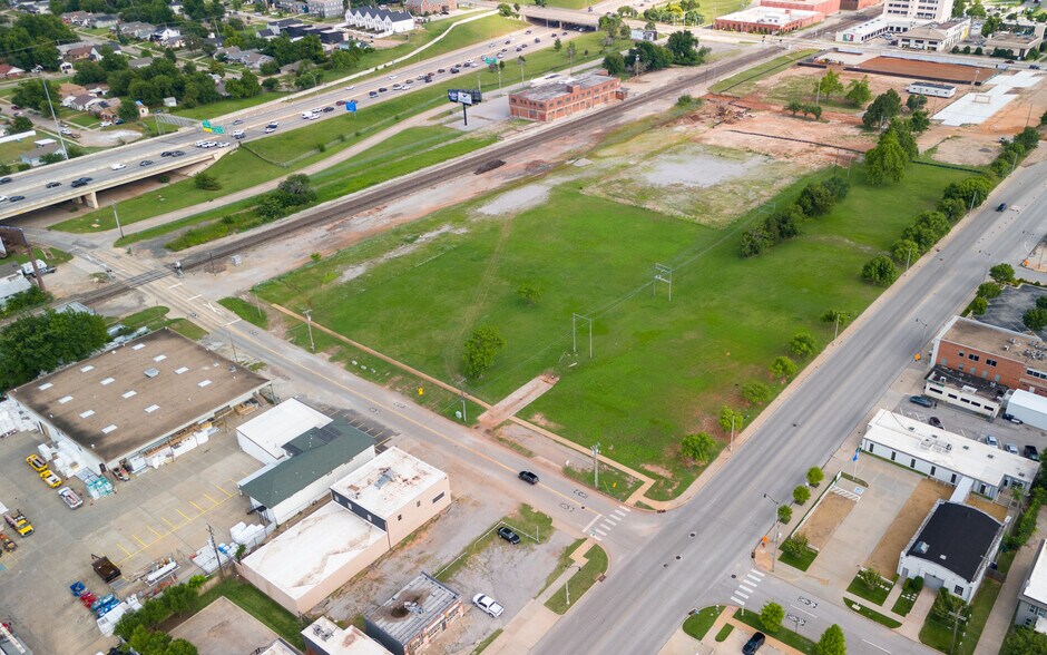 1500 Broadway Ave, Oklahoma City, OK à vendre - Aérien – Image 3 sur 10