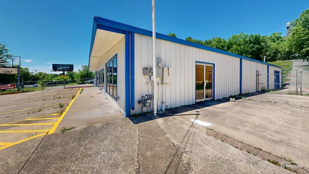 1005 E Grand Ave, Hot Springs, AR à louer - Photo de l’immeuble – Image 3 sur 43
