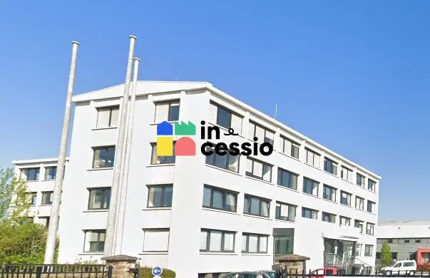 Bureau dans Le Mans à louer Photo de l’immeuble– Image 1 sur 3