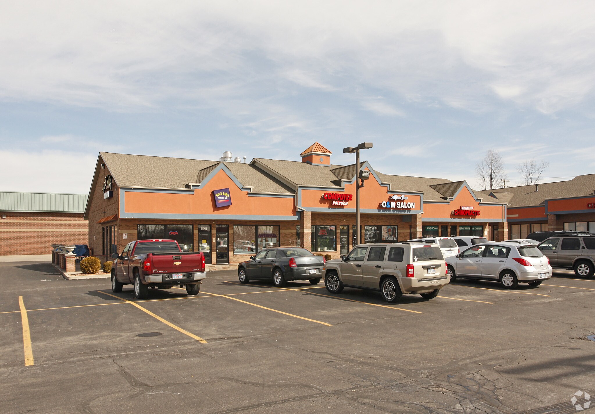 4171-4235 Canton Center Dr, Canton, MI à louer Photo principale– Image 1 sur 16