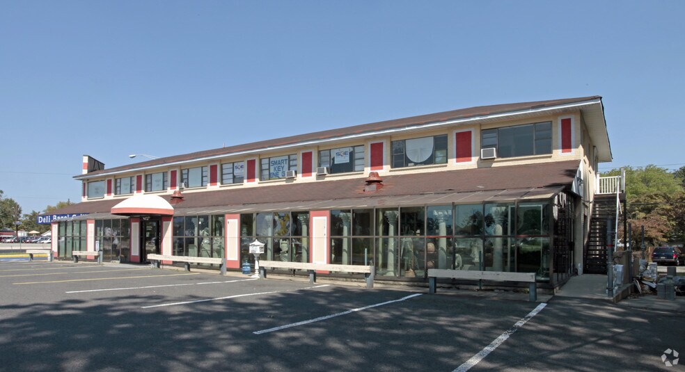 226 US Highway 1 N, Edison, NJ à vendre - Photo de l’immeuble – Image 1 sur 1