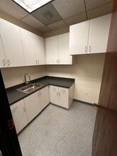 835 Wilshire Blvd, Los Angeles, CA à louer Photo intérieure– Image 1 sur 6