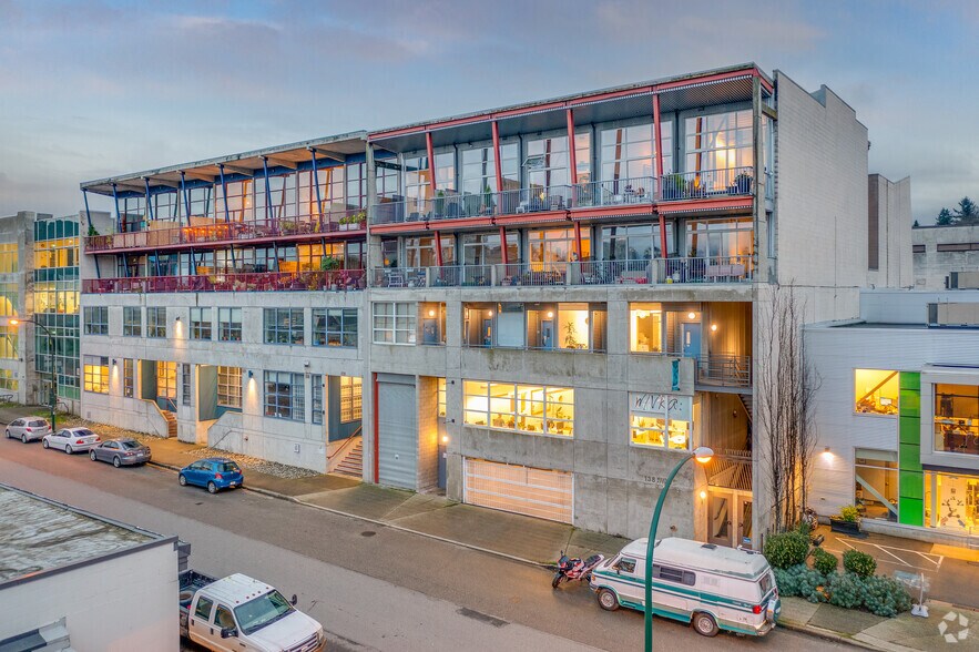 138 W 6th Ave, Vancouver, BC à vendre - Photo principale – Image 1 sur 5