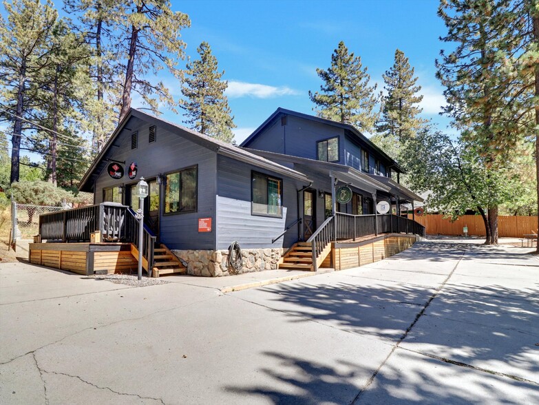 25870 Highway 243, Idyllwild, CA à vendre - Photo de l’immeuble – Image 2 sur 14