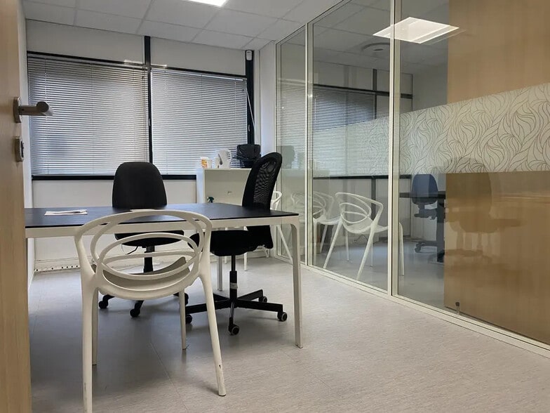 Bureau dans Nantes à louer - Photo de l’immeuble – Image 2 sur 5