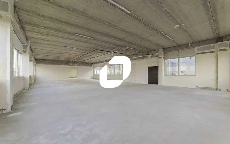 Local d’activités dans Les Ulis à louer - Photo de l’immeuble – Image 3 sur 10