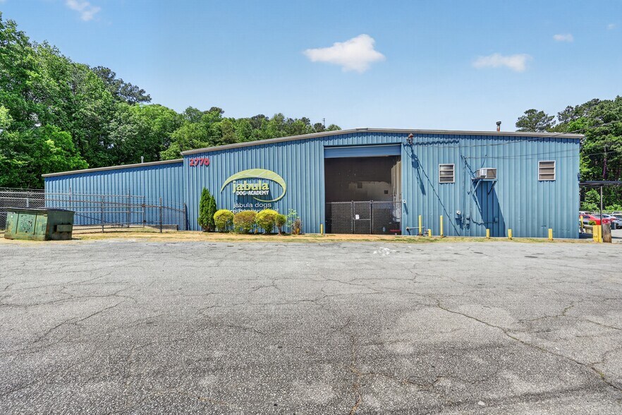 2770 E Ponce de Leon Ave, Decatur, GA à vendre - Photo de l’immeuble – Image 1 sur 27