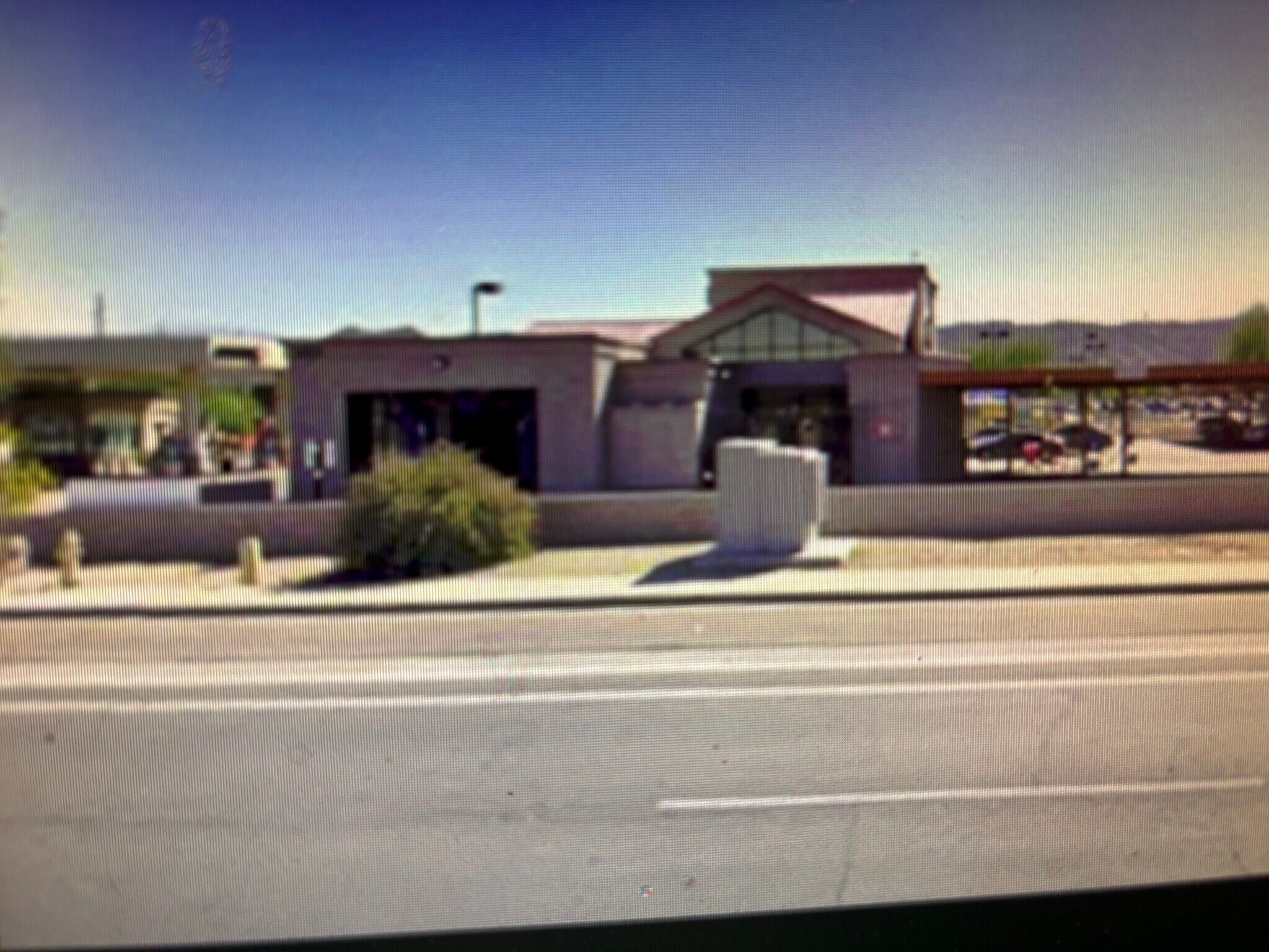 1523 E Southern Ave, Phoenix, AZ à vendre Photo principale– Image 1 sur 21