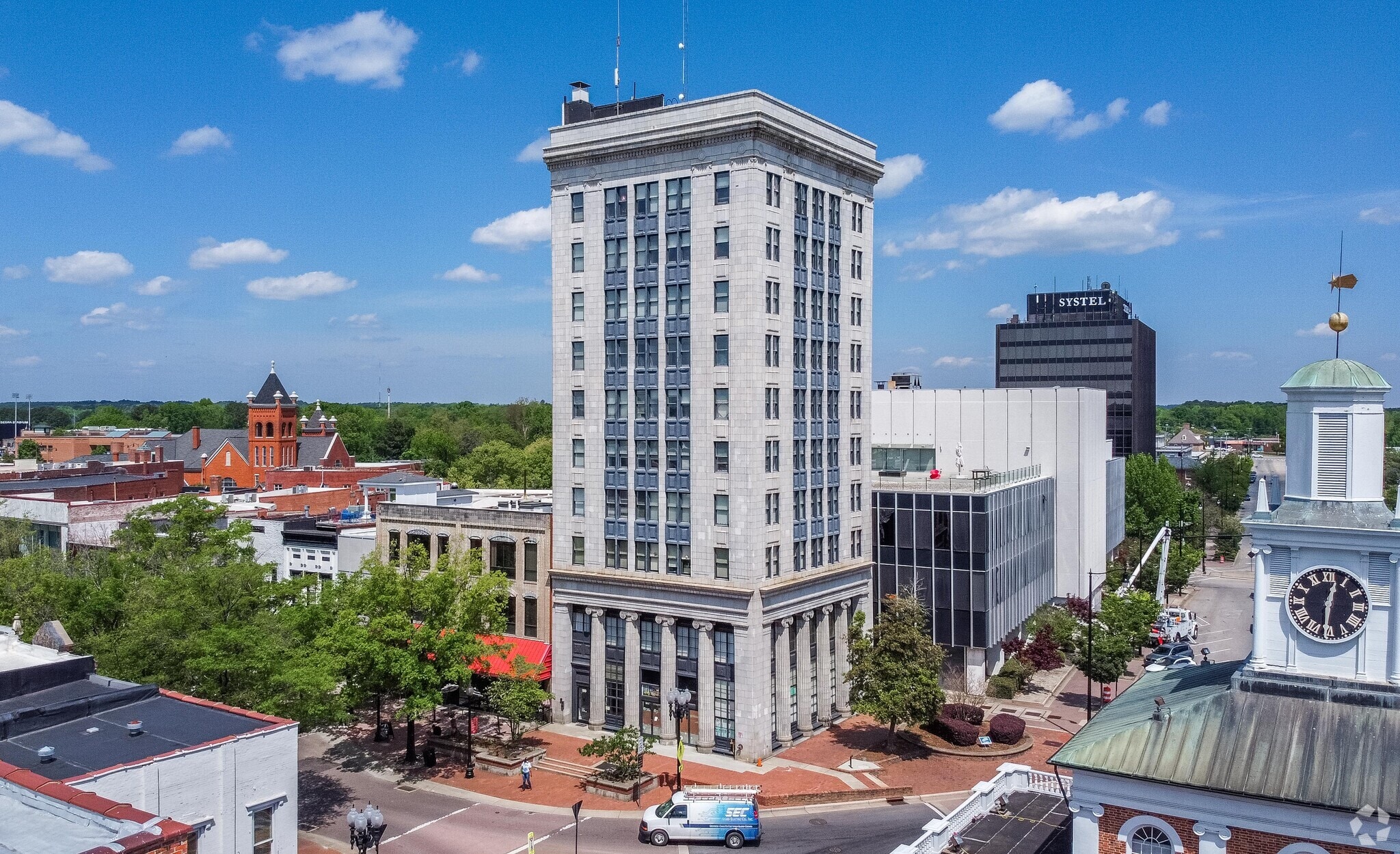 100 Hay St, Fayetteville, NC à louer Photo principale– Image 1 sur 3