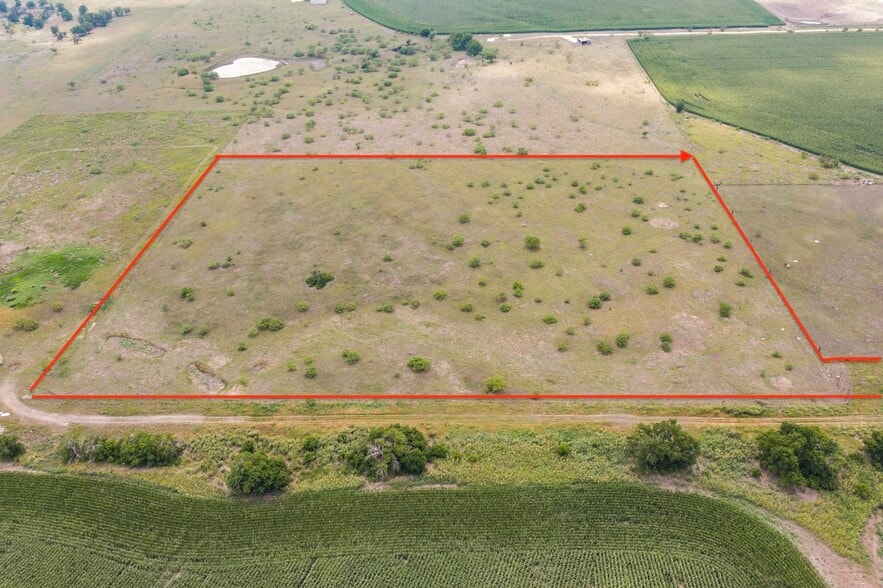 FM 1100, Manor, TX à vendre - Aérien – Image 2 sur 4