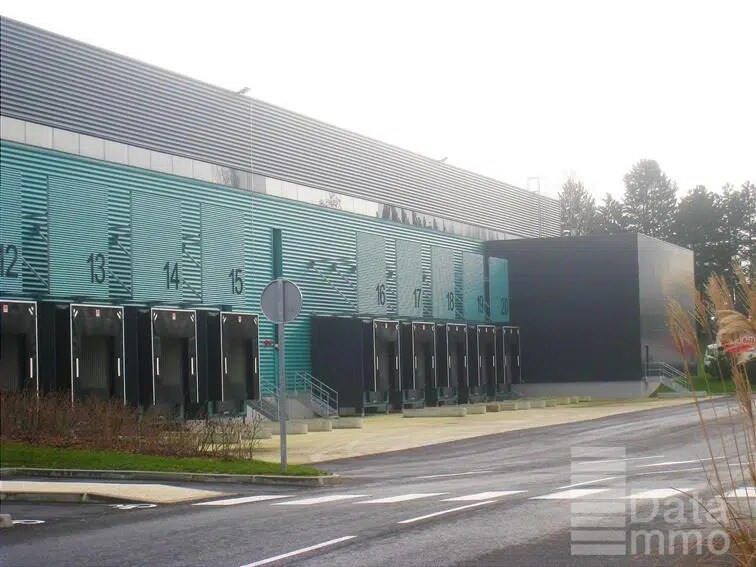 Industriel/Logistique dans Marly-la-Ville à louer - Photo de l’immeuble – Image 3 sur 6