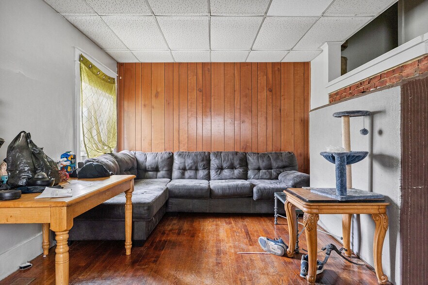 42 Jackson Ave, Endicott, NY à vendre - Photo de l’immeuble – Image 2 sur 14