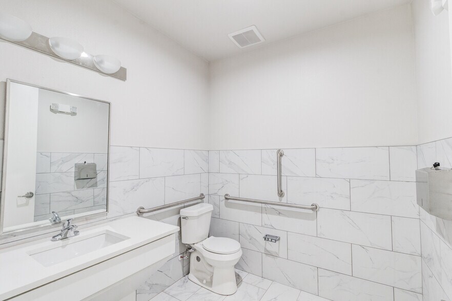 1698 Keller Pky, Keller, TX à louer - Photo intérieure – Image 3 sur 8