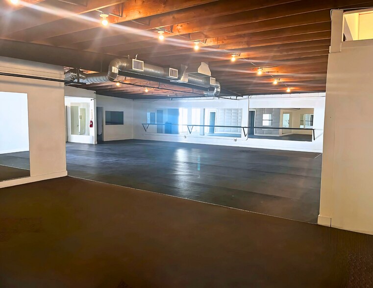 1139 Fair Oaks Ave, Pasadena, CA à vendre - Photo de l’immeuble – Image 3 sur 7