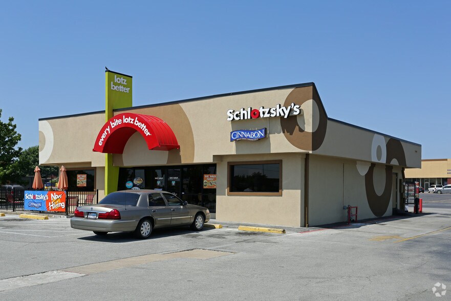 507 N Highway 77, Waxahachie, TX à vendre - Photo de l’immeuble – Image 2 sur 3