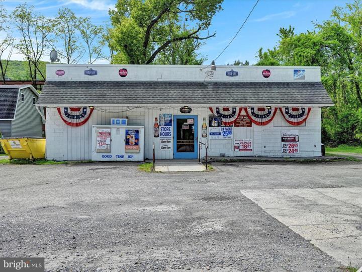 20 Main St, Lykens, PA à vendre - Photo de l’immeuble – Image 2 sur 27