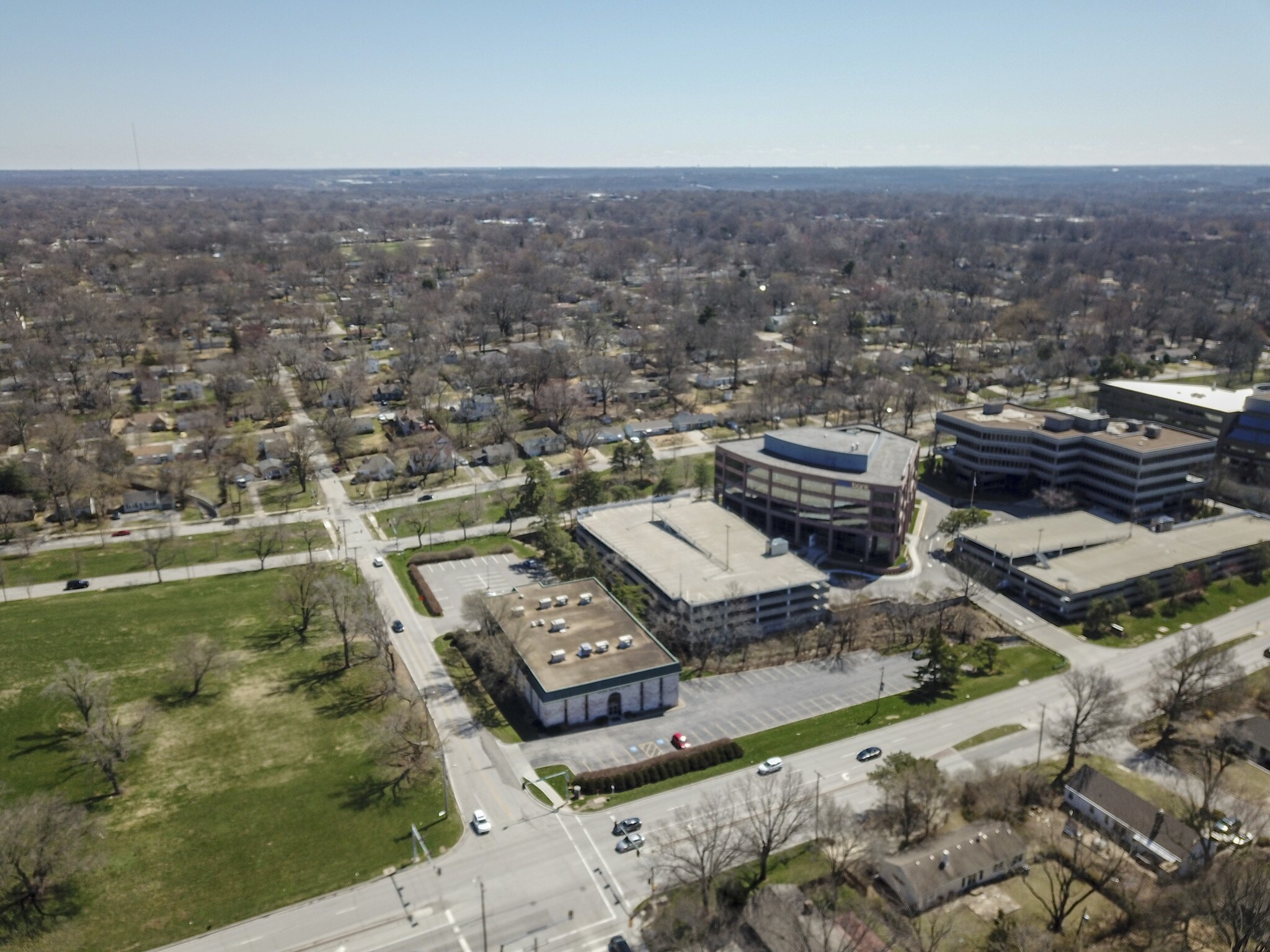 8301 State Line Rd, Kansas City, MO à louer Aérien– Image 1 sur 4