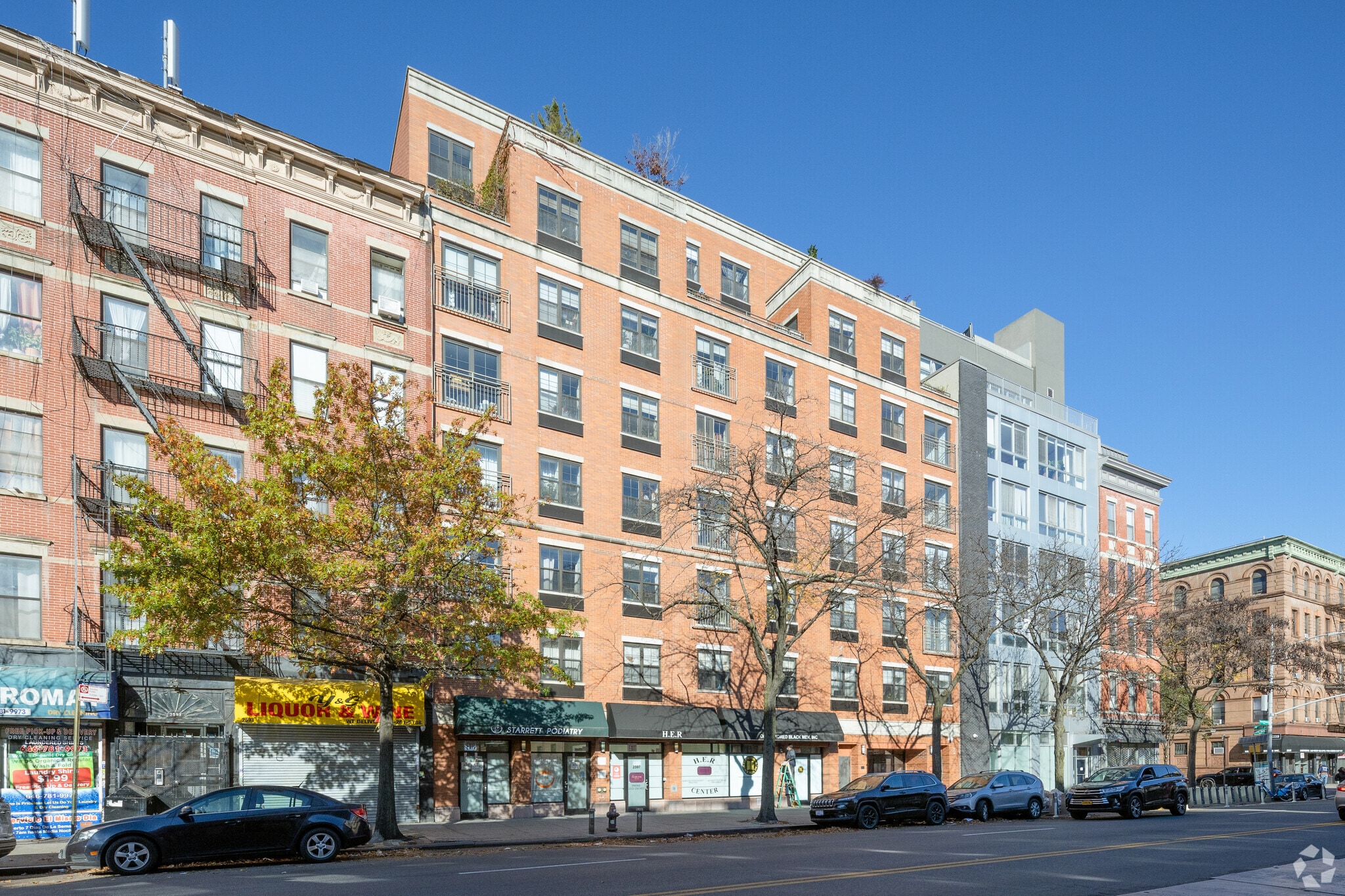 2597-2603 Frederick Douglass Blvd, New York, NY à louer Photo principale– Image 1 sur 6