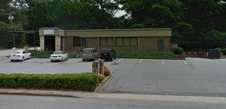 Plus de détails pour 685 S Oak St, Seneca, SC - Bureau à vendre