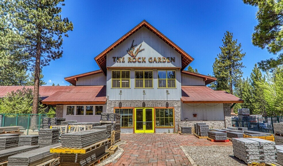 10642 Pioneer Trl, Truckee, CA à vendre - Photo de l’immeuble – Image 3 sur 23