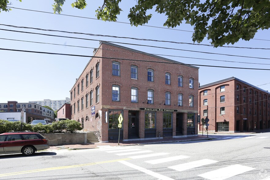 28 Maple St, Portland, ME à louer - Photo principale – Image 3 sur 8