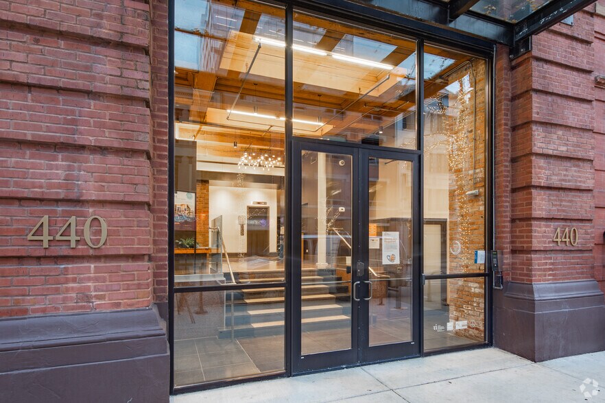 440 N Wells St, Chicago, IL à louer - Photo de l’immeuble – Image 2 sur 2