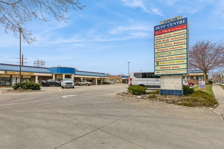 213-217 Duff Ave, Ames, IA à louer Photo de l’immeuble– Image 1 sur 6