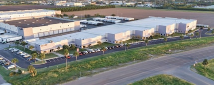 1501 N International Blvd, Hidalgo, TX à louer Photo de l’immeuble– Image 1 sur 5
