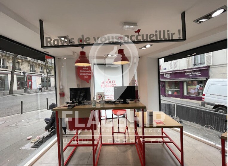 Local commercial dans Paris à louer Photo de l’immeuble– Image 1 sur 2