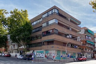 Plus de détails pour Bureau/Local commercial à louer