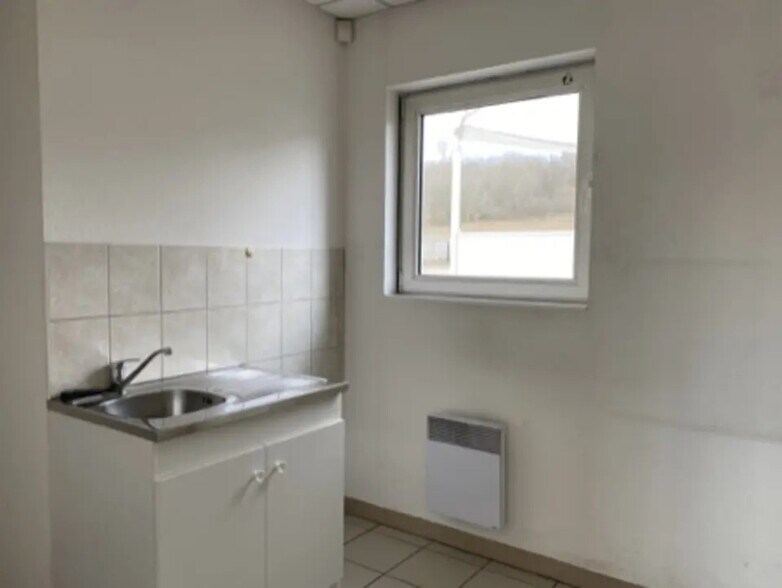 Bureau dans Belfort à louer - Photo de l’immeuble – Image 2 sur 4