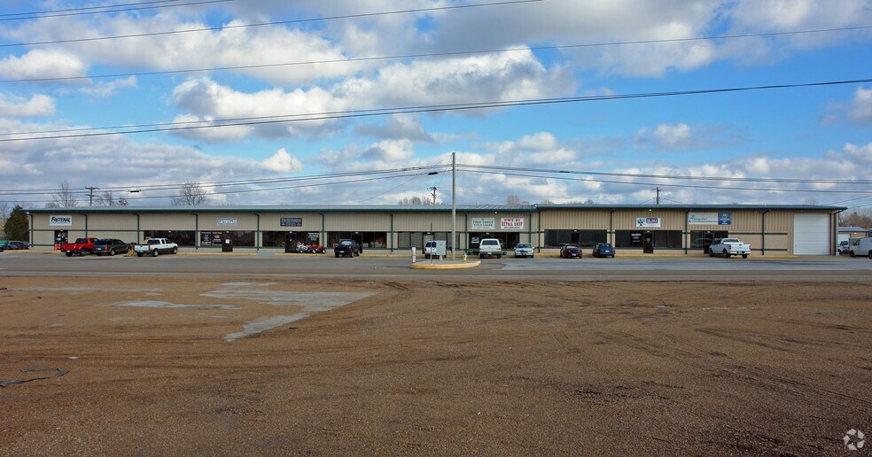 554-574 Highway 51 S, Batesville, MS à louer - Photo de l’immeuble – Image 2 sur 3