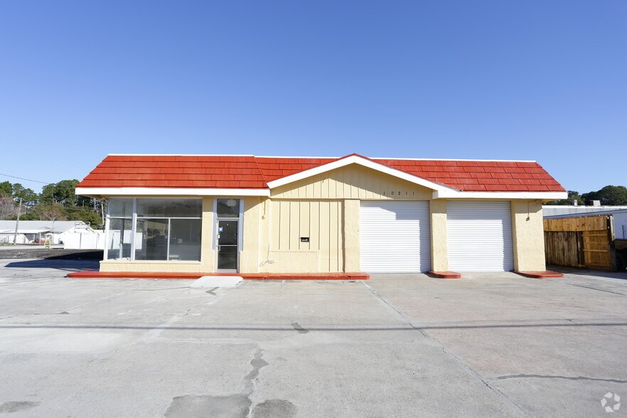10211 Beach Blvd, Jacksonville, FL à louer - Photo principale – Image 1 sur 2