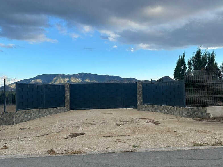Terrain dans Cieza, Murcia à vendre - Photo de l’immeuble – Image 2 sur 12