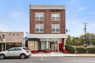 Plus de détails pour 100-106 S Courtland St, East Stroudsburg, PA - Local commercial à louer