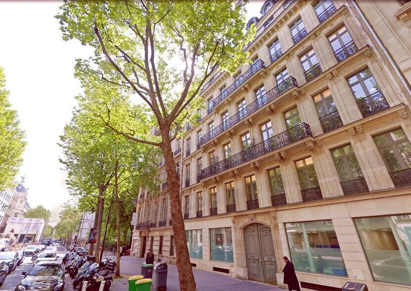 Bureau dans Paris à louer - Photo de l’immeuble – Image 2 sur 8