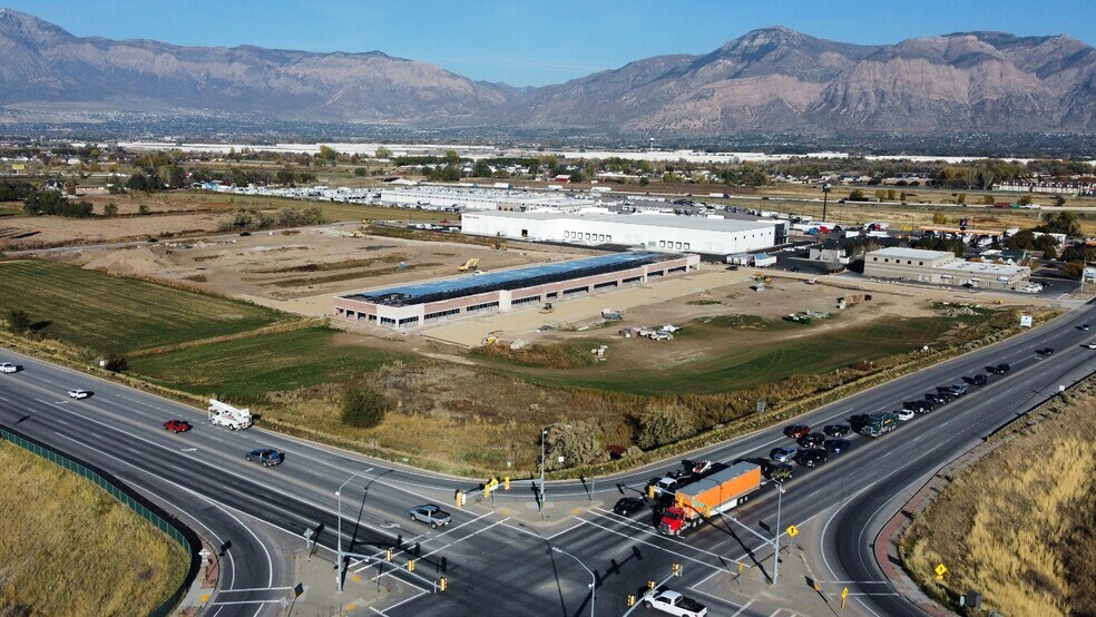 1200 South S 1900 West, Ogden, UT à louer - Photo principale – Image 2 sur 3